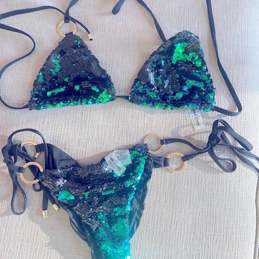 Beachy Bunny Triangle Ombré Sequin Bikini Size Medium